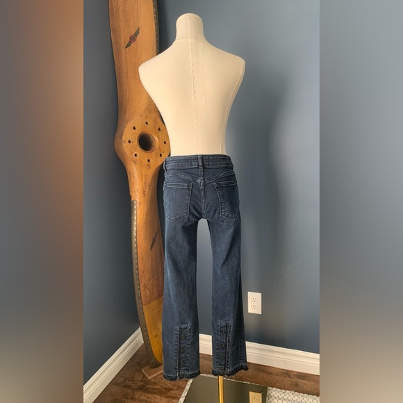 DL1961 Mara jeans. Size 26 - Picture 2 of 16